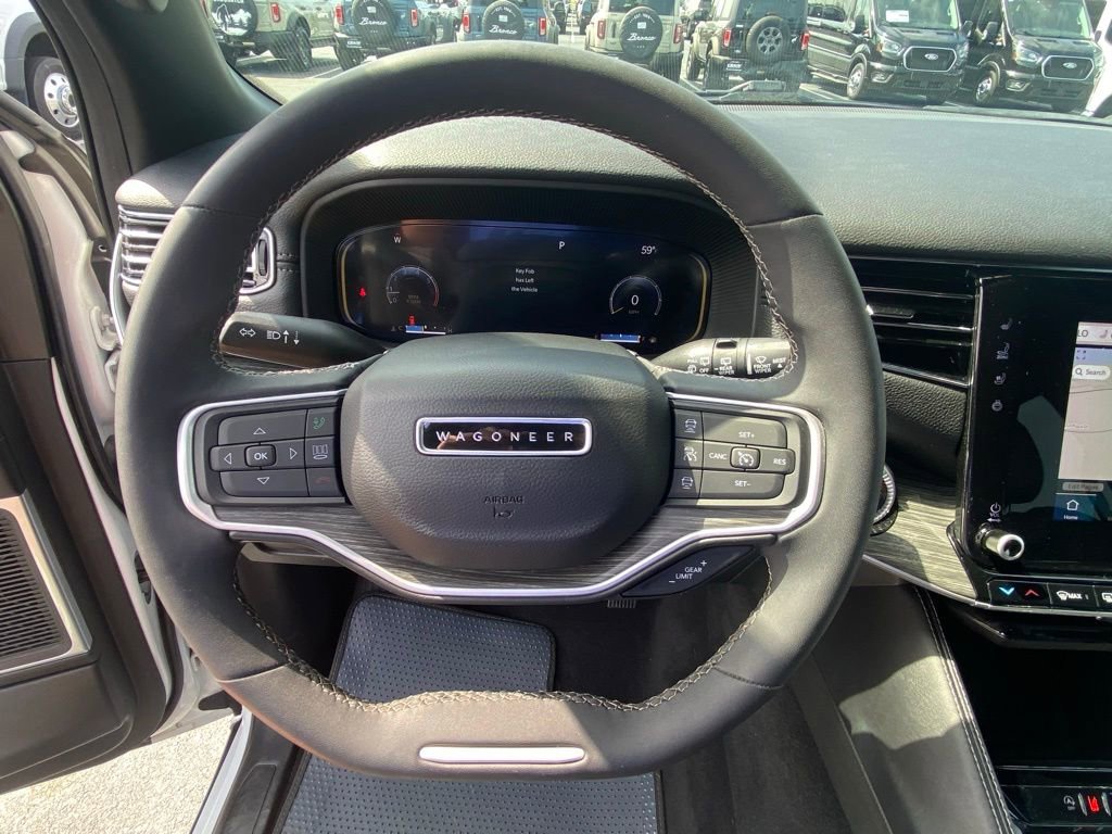 Used 2023 Jeep Wagoneer Series II image 13
