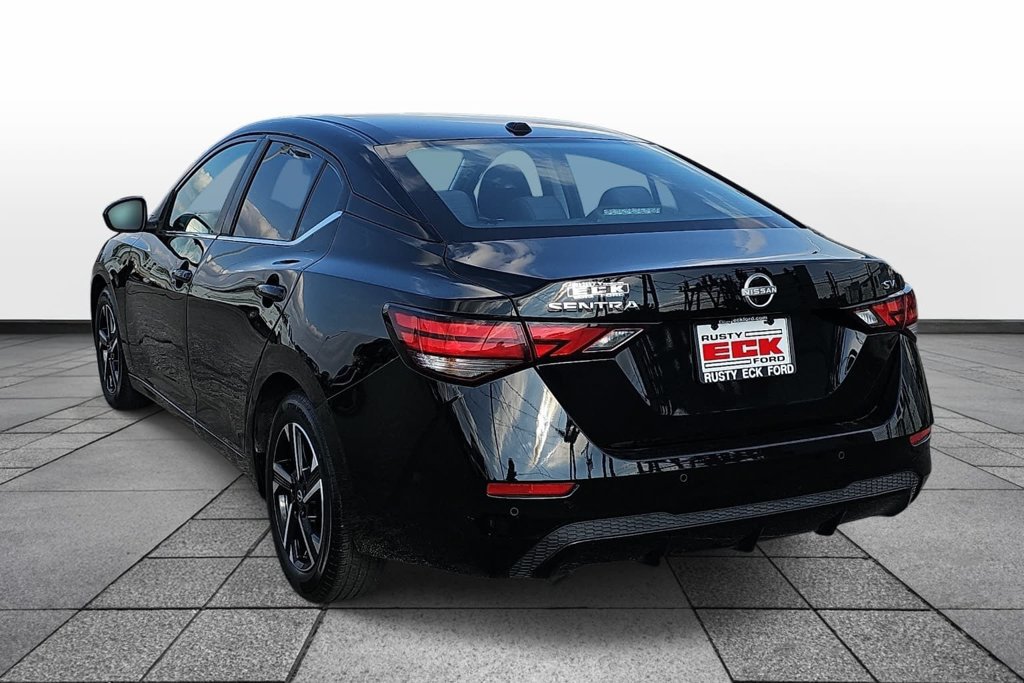 Used 2024 Nissan Sentra SV FWD image 7