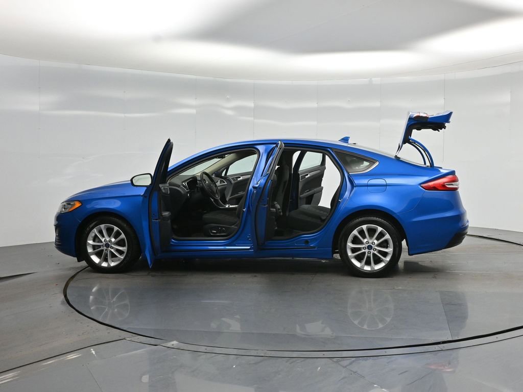 Certified 2019 Ford Fusion SE FWD image 33