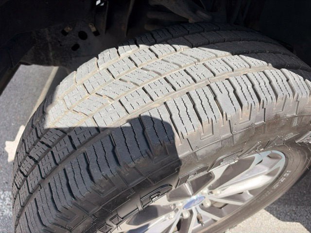 Certified 2019 Ford F150 XLT w/ Equipment Group 302A Luxury AWD/4WD image 13
