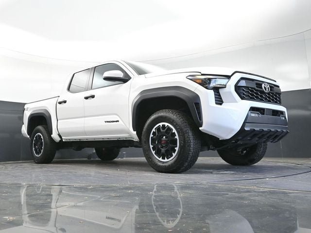 Used 2024 Toyota Tacoma TRD Off-Road AWD/4WD image 42