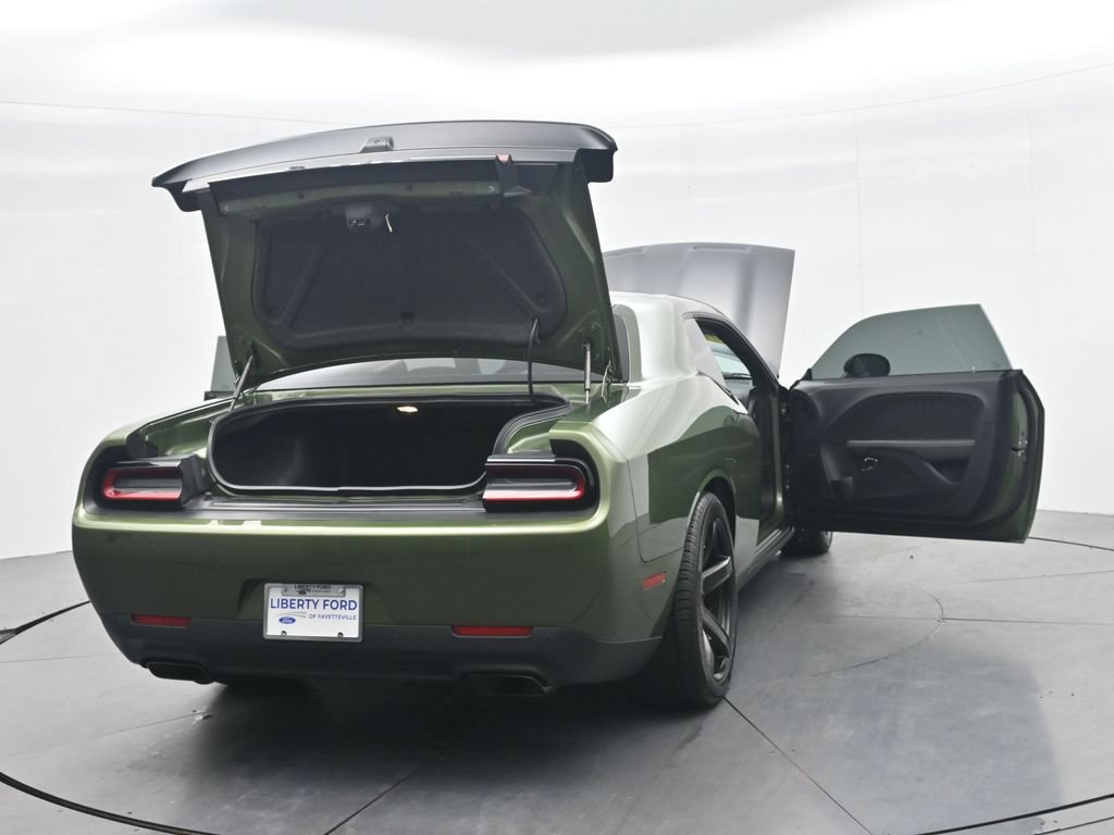 Used 2022 Dodge Challenger SRT Hellcat w/ Plus Package RWD image 47