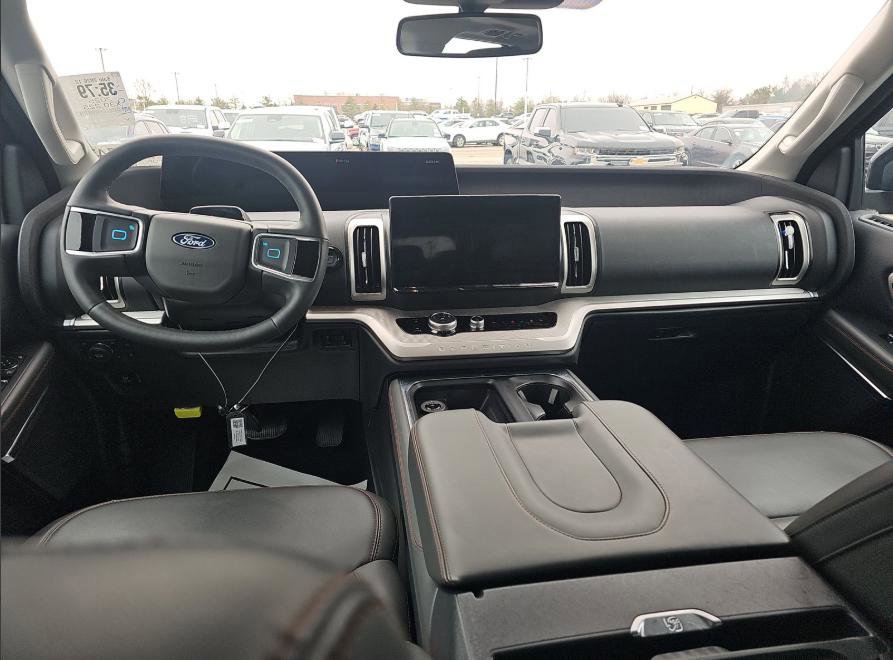 Certified 2025 Ford Expedition Max Active image 14