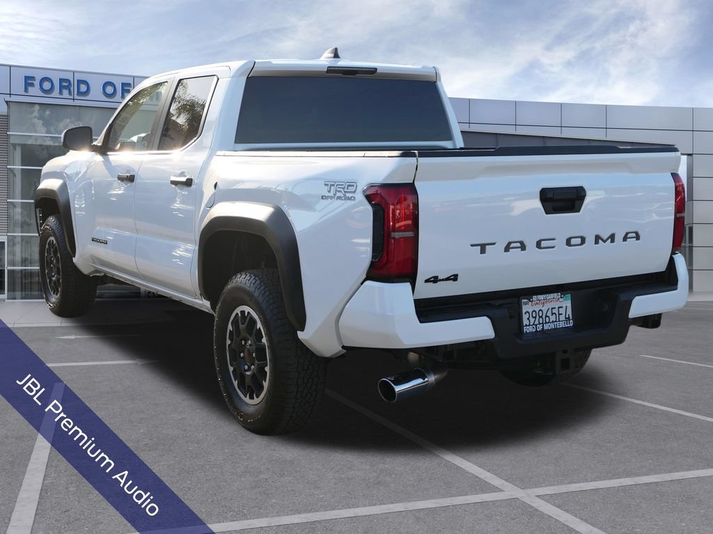 Used 2025 Toyota Tacoma TRD Off-Road AWD/4WD image 7