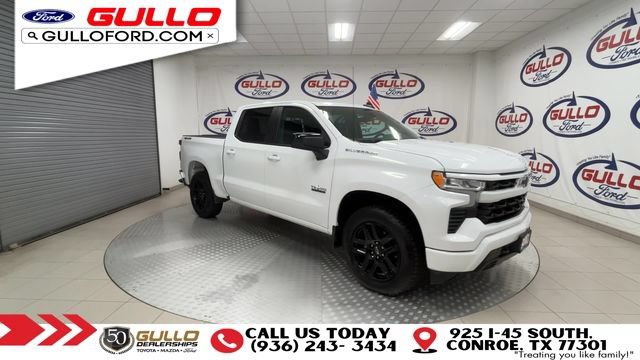 Used 2024 Chevrolet Silverado 1500 RST AWD/4WD image 2