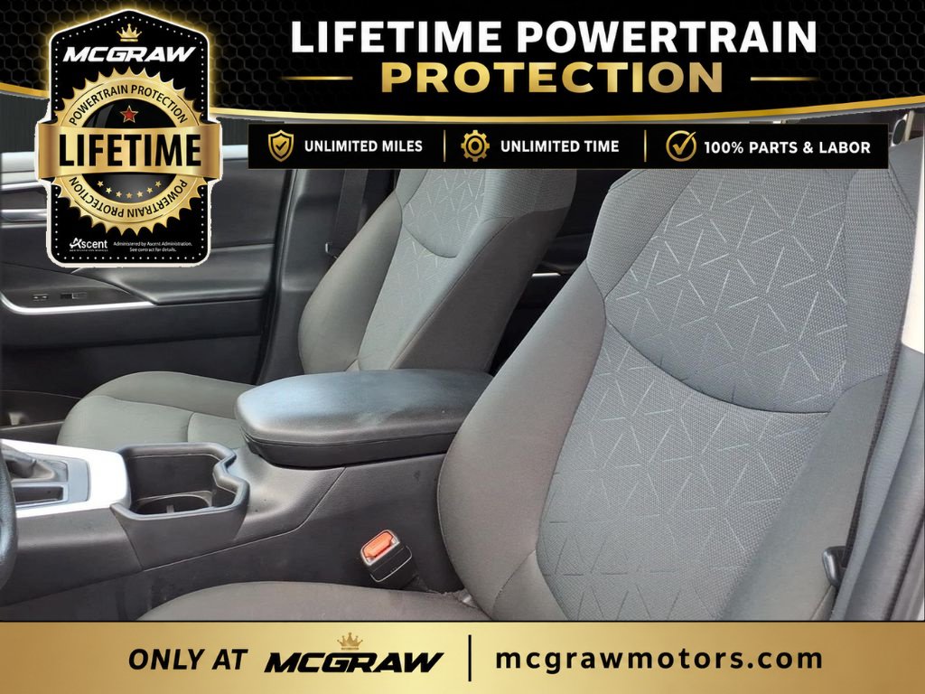 Used 2024 Toyota RAV4 XLE FWD image 14