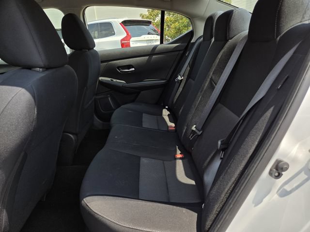 Used 2023 Nissan Sentra SV FWD image 17