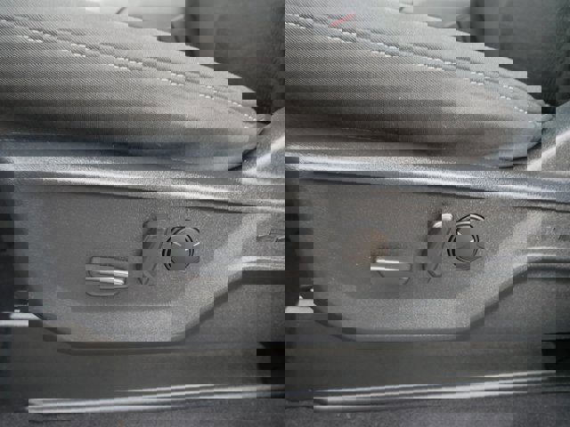 Certified 2023 Ford F150 XLT w/ Equipment Group 302A High image 17