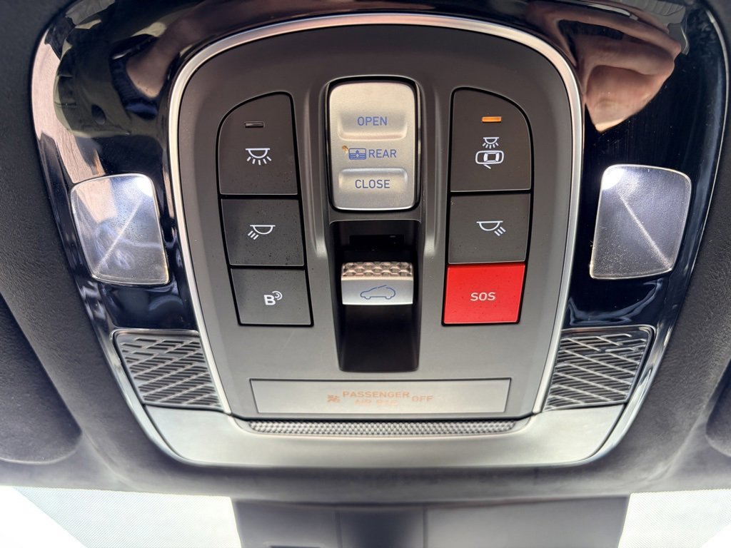 Used 2024 Hyundai Palisade Calligraphy image 17