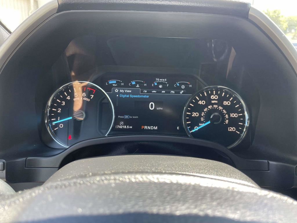 Certified 2019 Ford F150 Lariat image 30