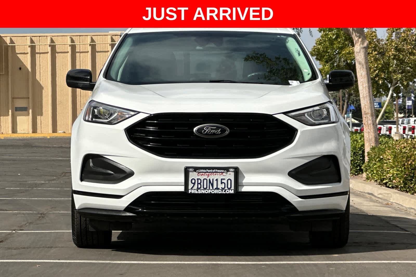 Certified 2022 Ford Edge SE w/ Black Appearance Package AWD/4WD image 11