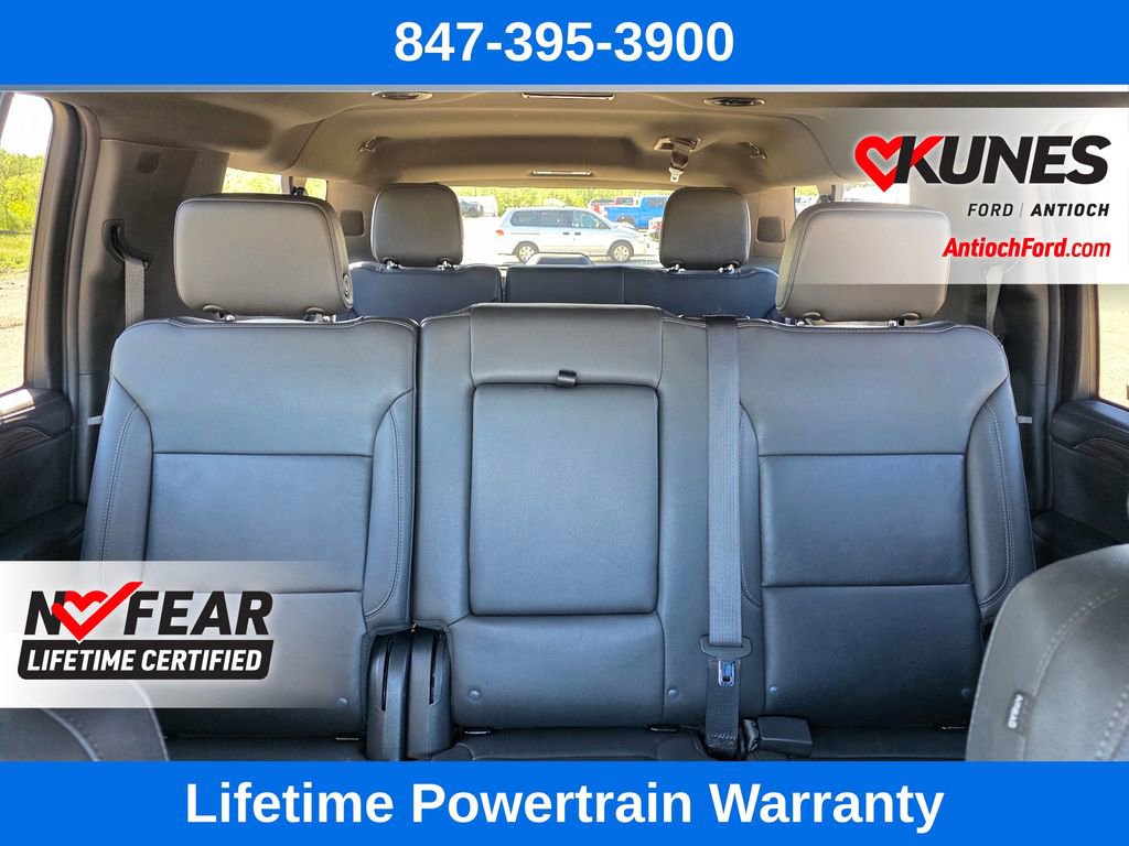 Used 2023 Chevrolet Suburban LT AWD/4WD image 15