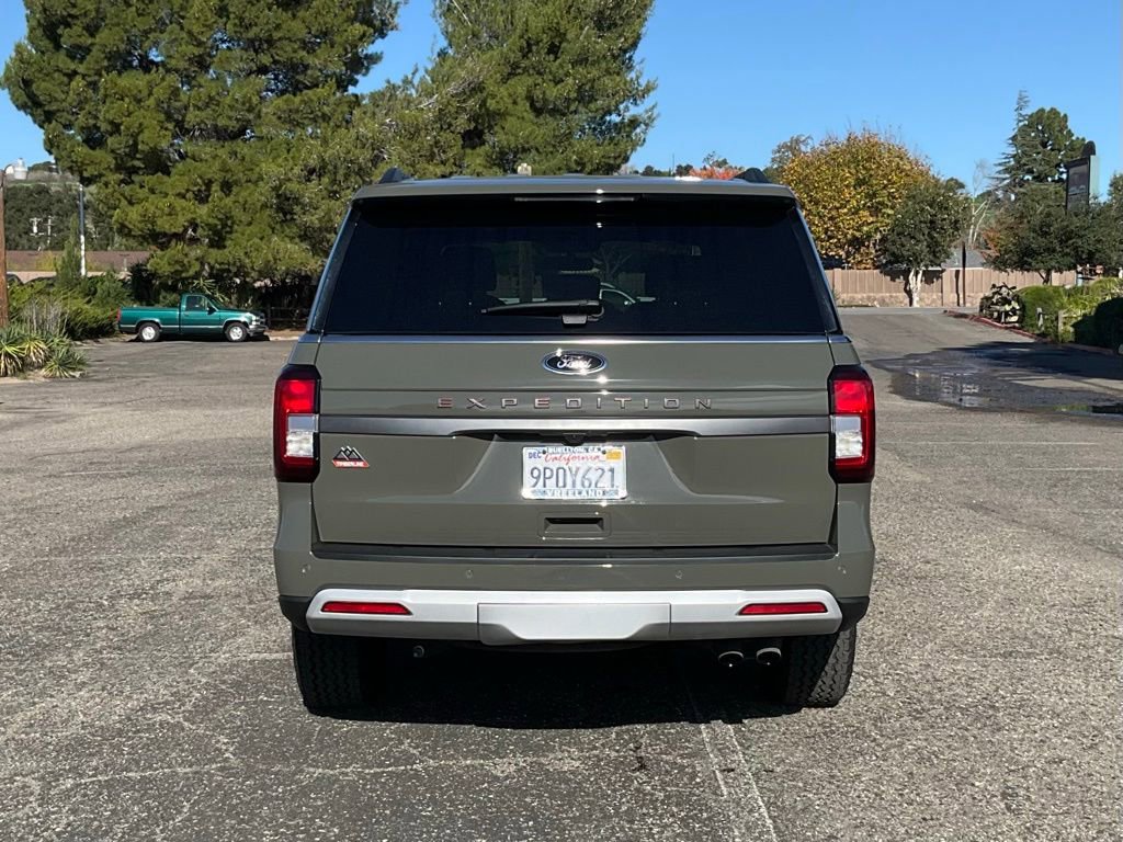 Certified 2024 Ford Expedition Timberline image 7