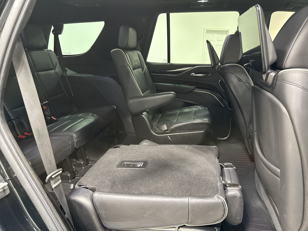 Used 2021 Cadillac Escalade Sport w/ Driver Assist Tech Package AWD/4WD image 21