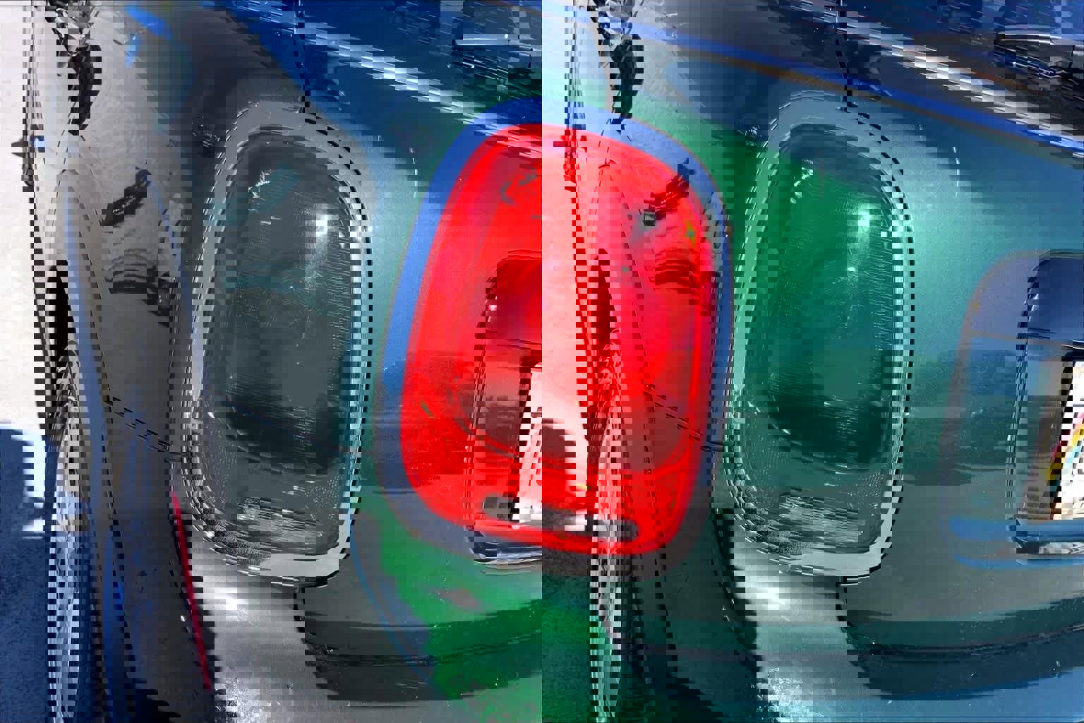 Used 2017 MINI Cooper 4-Door Hardtop image 32