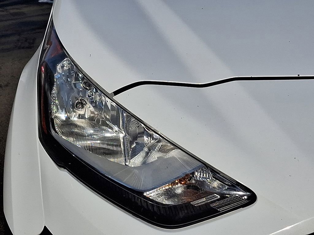 Certified 2022 Ford Transit Connect XL image 10