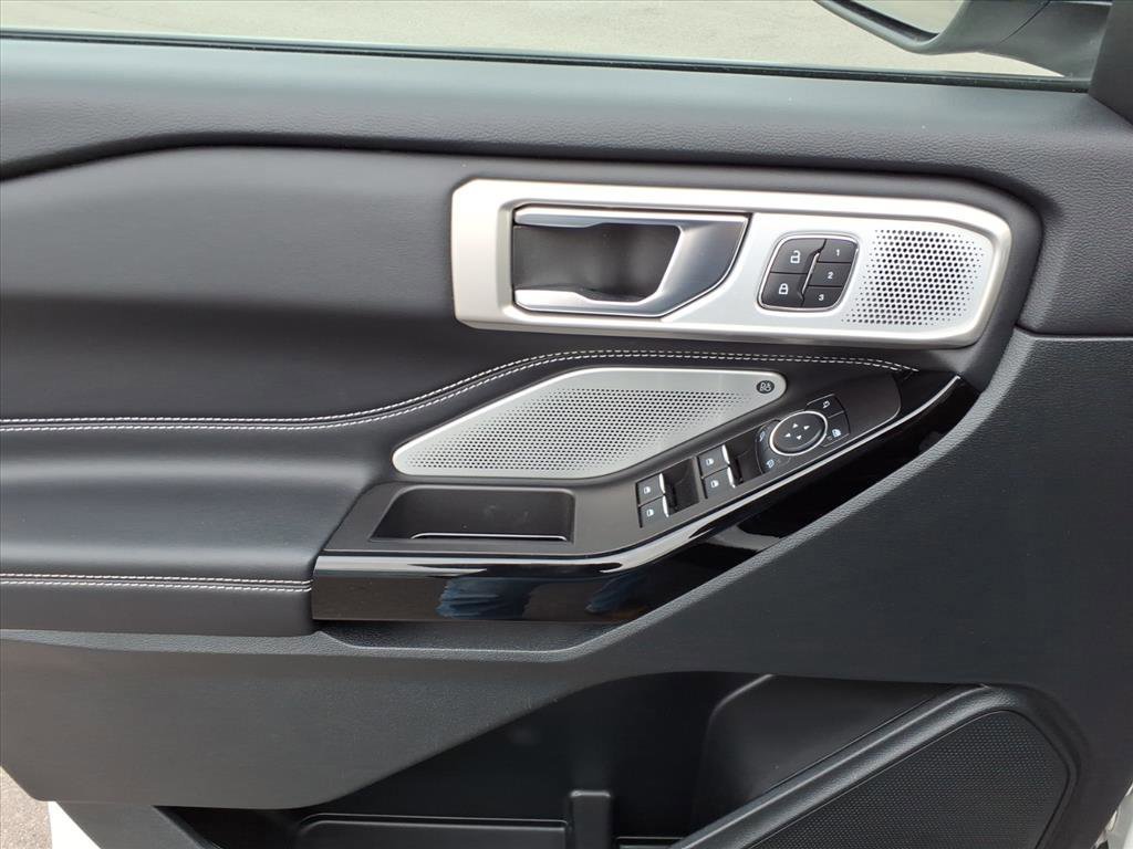 Certified 2024 Ford Explorer ST w/ Equipment Group 401A image 10