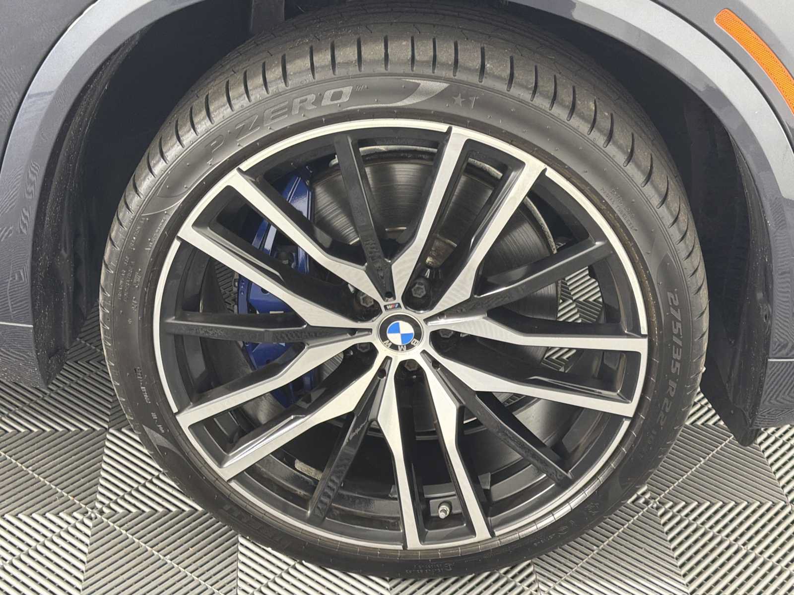 Used 2021 BMW X5 M50i w/ Premium Package AWD/4WD image 16