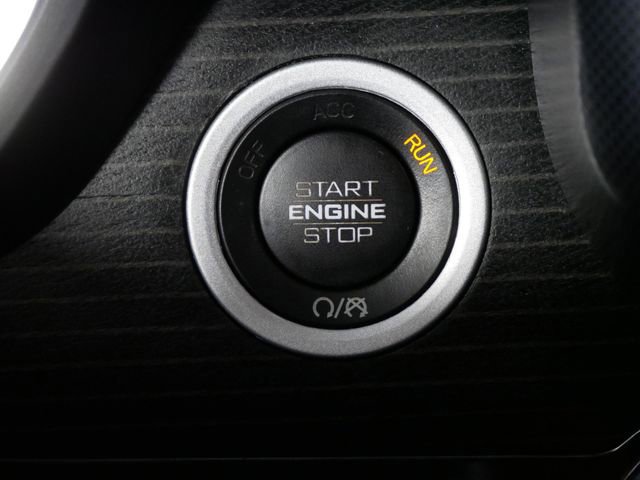 Used 2023 RAM 1500 Limited image 23