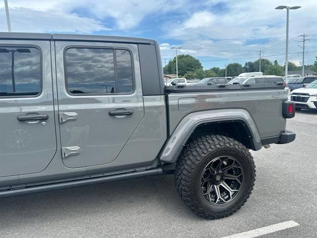 Used 2023 Jeep Gladiator Sport AWD/4WD image 7