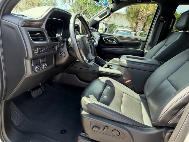 Used 2022 Chevrolet Tahoe LT w/ Luxury Package RWD image 12