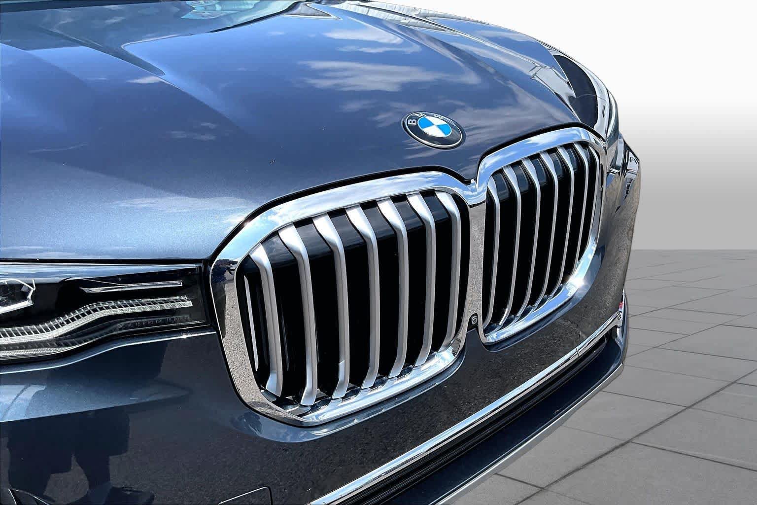 Used 2020 BMW X7 xDrive40i w/ Premium Package AWD/4WD image 30
