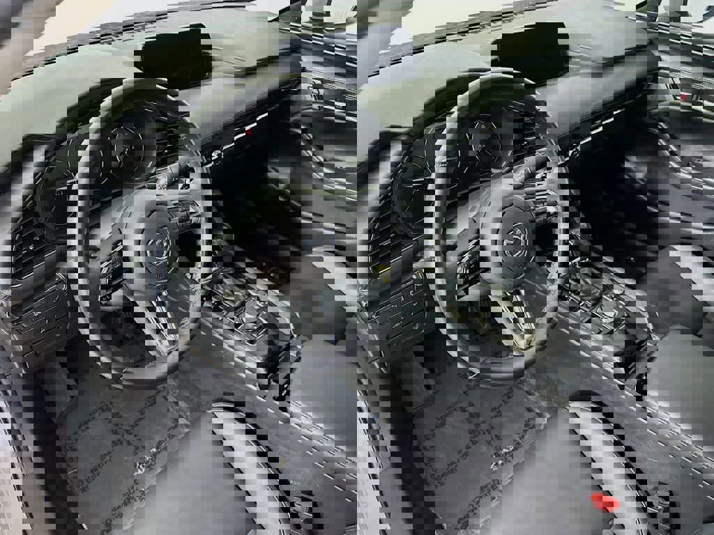 Used 2025 MAZDA MAZDA3 s image 9