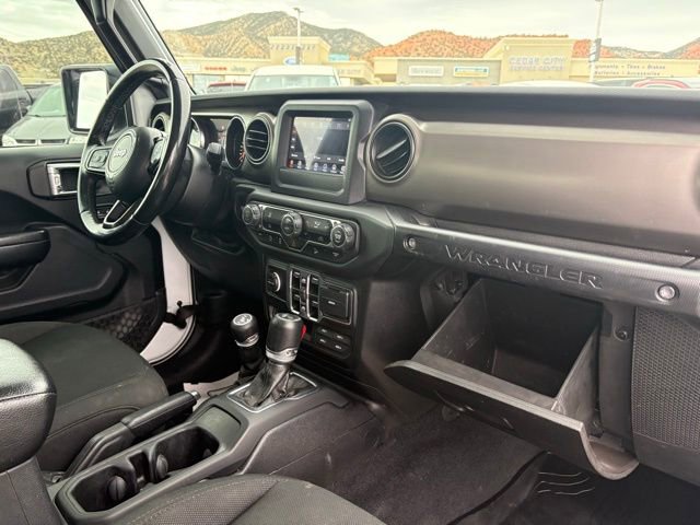 Used 2020 Jeep Wrangler Unlimited Sport AWD/4WD image 27