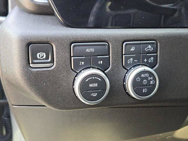 Used 2025 GMC Sierra 1500 SLT AWD/4WD image 23
