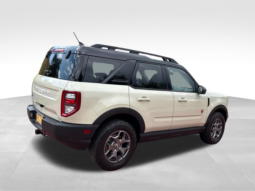 Certified 2024 Ford Bronco Sport Badlands w/ Premium Package AWD/4WD image 10