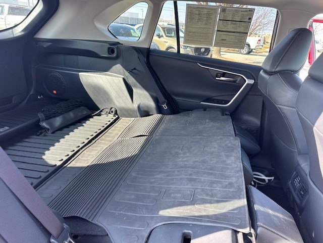 Used 2025 Toyota RAV4 Limited w/ Weather Package image 32