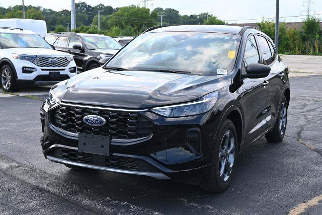 Certified 2024 Ford Escape ST-Line w/ Tech Pack #1 AWD/4WD image 5