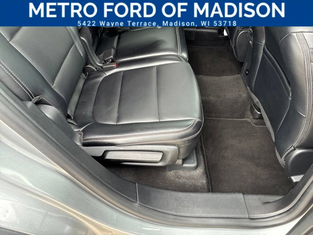 Certified 2024 Ford Escape Platinum AWD/4WD image 42