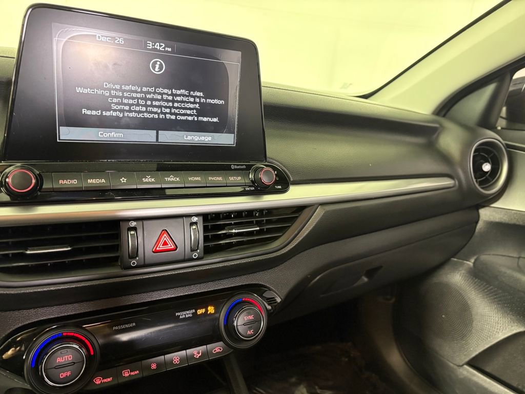 Used 2019 Kia Forte LXS image 17