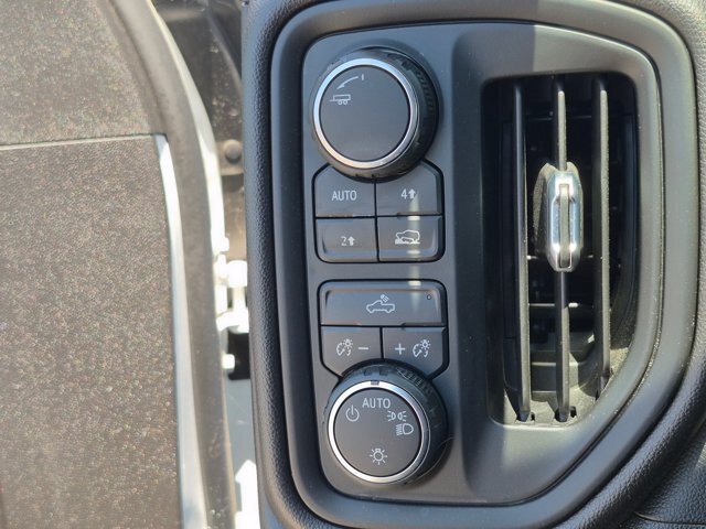 Used 2024 Chevrolet Silverado 1500 Custom w/ Rally Edition AWD/4WD image 16