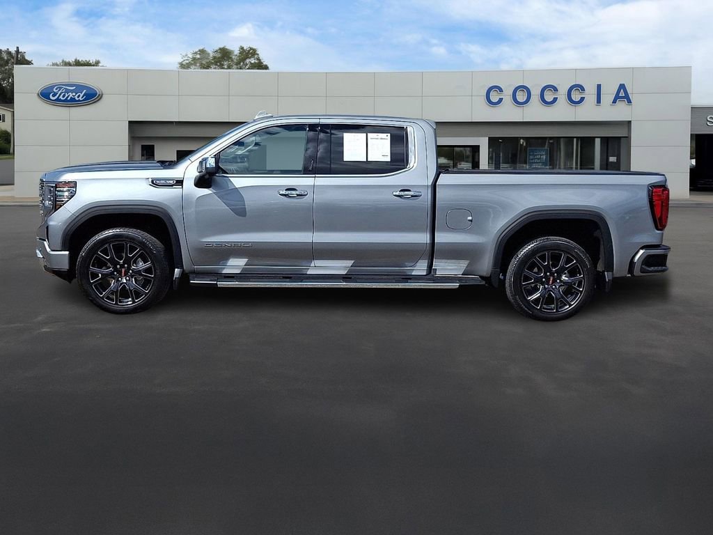 Used 2024 GMC Sierra 1500 Denali w/ Technology Package image 2