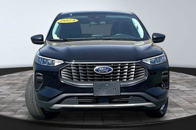 Certified 2025 Ford Escape Active AWD/4WD image 3