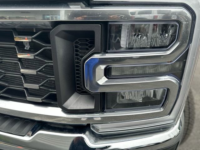 Certified 2024 Ford F350 Lariat w/ Lariat Ultimate Package AWD/4WD image 9