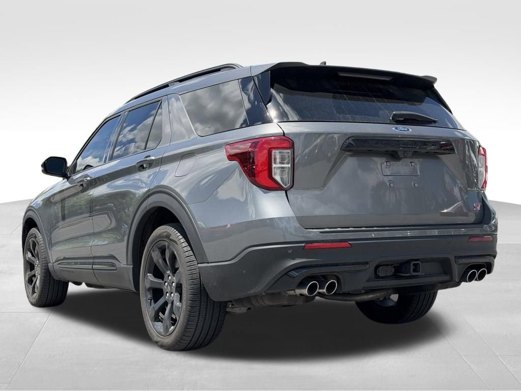 Certified 2024 Ford Explorer ST w/ Equipment Group 401A AWD/4WD image 3