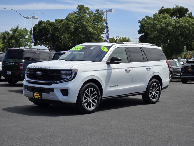 Certified 2025 Ford Expedition Platinum AWD/4WD image 8