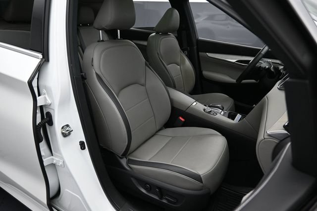 Used 2023 INFINITI QX50 Sensory AWD/4WD image 28