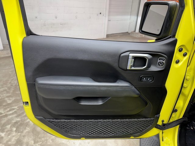 Used 2022 Jeep Wrangler Unlimited Sahara image 11