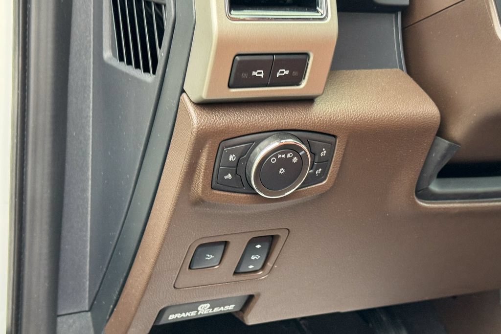 Certified 2022 Ford F450 King Ranch w/ King Ranch Ultimate Package AWD/4WD image 40