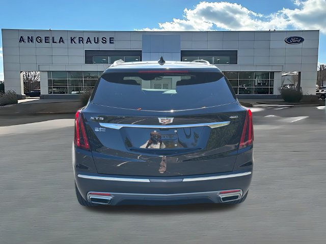 Used 2024 Cadillac XT5 Premium Luxury w/ Technology Package FWD image 7