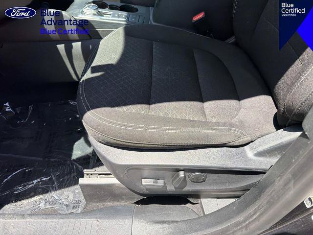 Certified 2024 Ford Escape Active AWD/4WD image 17