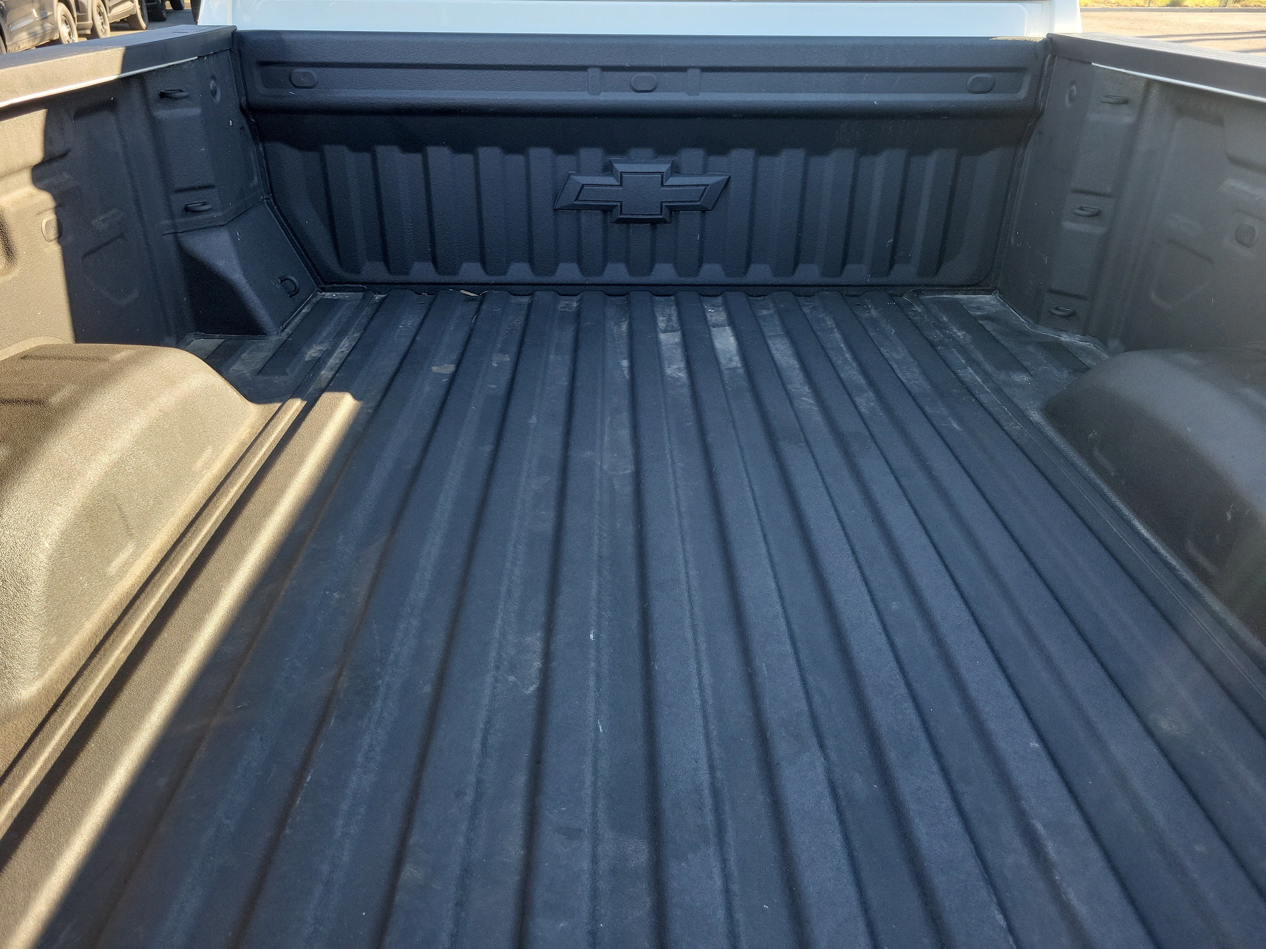 Used 2025 Chevrolet Silverado 2500 LT w/ Convenience Package image 14