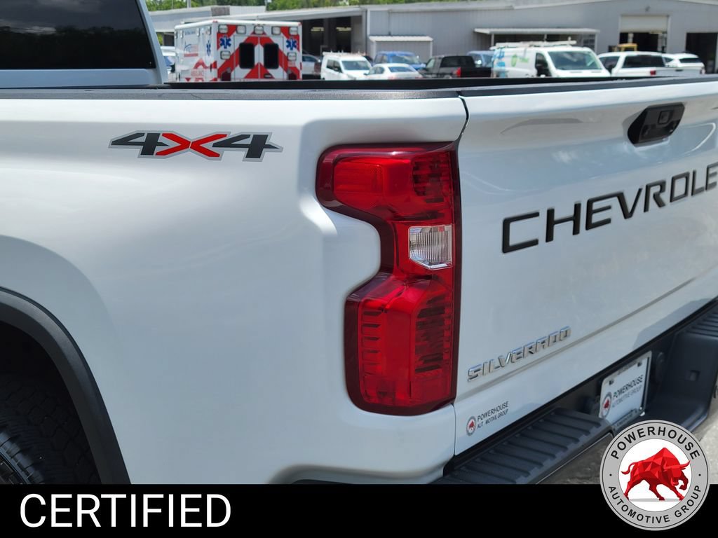 Used 2024 Chevrolet Silverado 2500 Custom w/ Custom Value Package AWD/4WD image 12