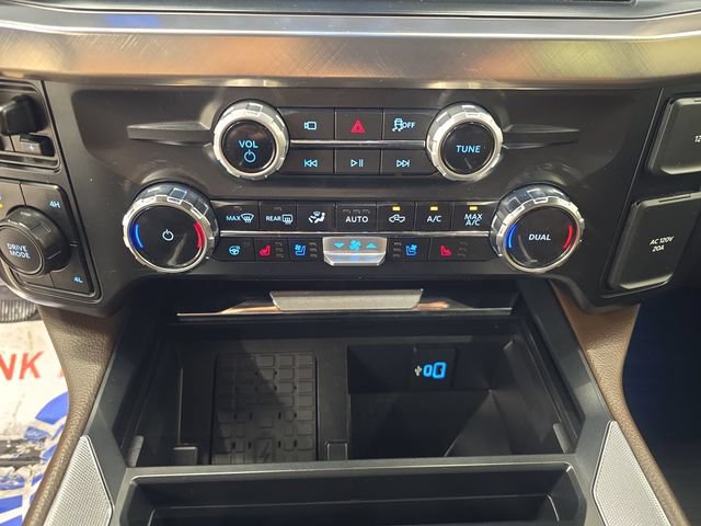 Certified 2025 Ford F250 King Ranch AWD/4WD image 29