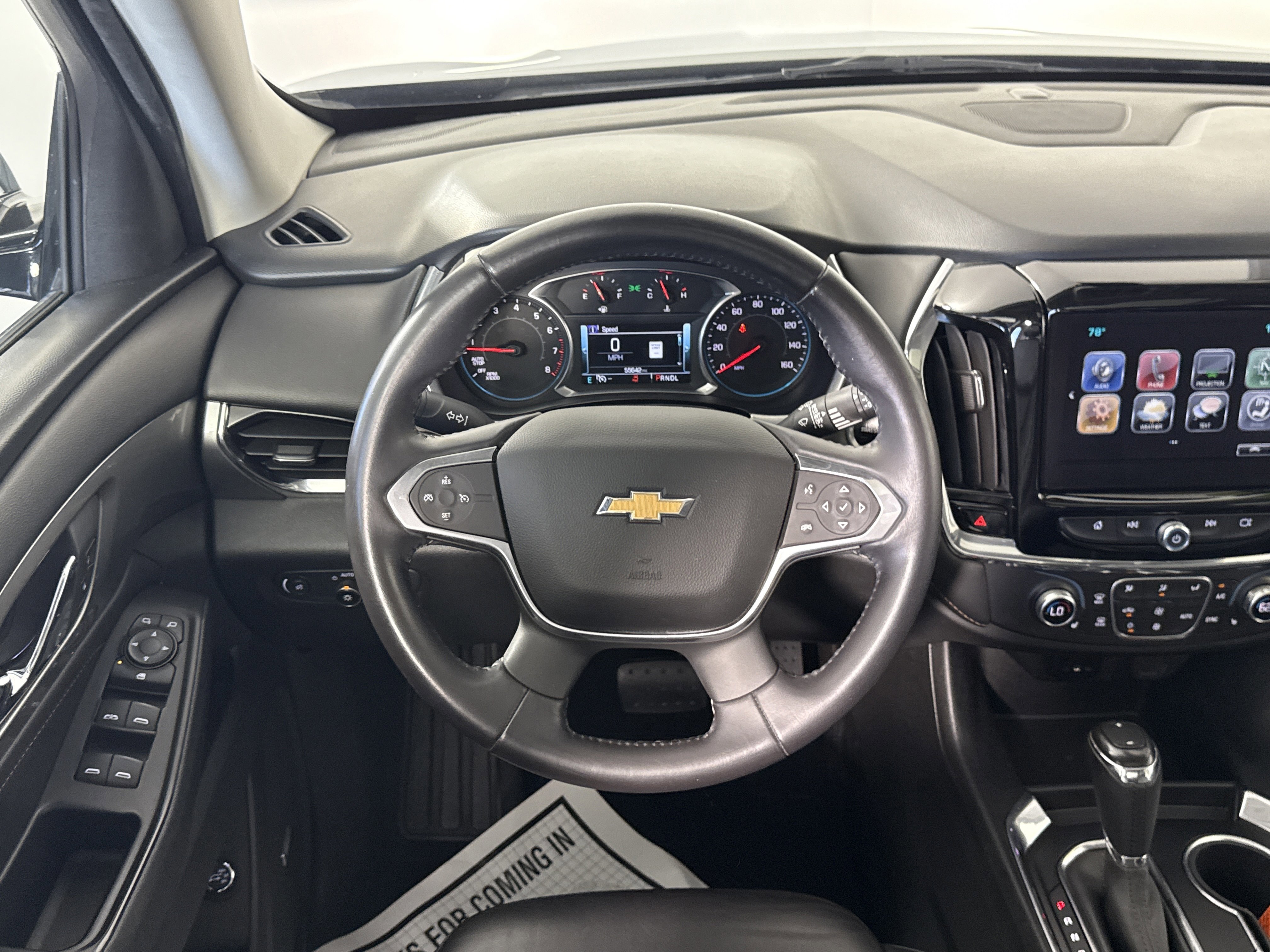 Used 2018 Chevrolet Traverse LT image 11