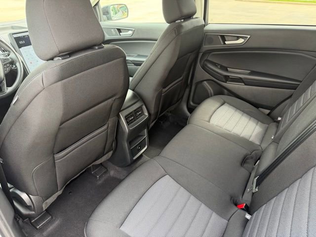 Certified 2023 Ford Edge SE w/ Black Appearance Package AWD/4WD image 19